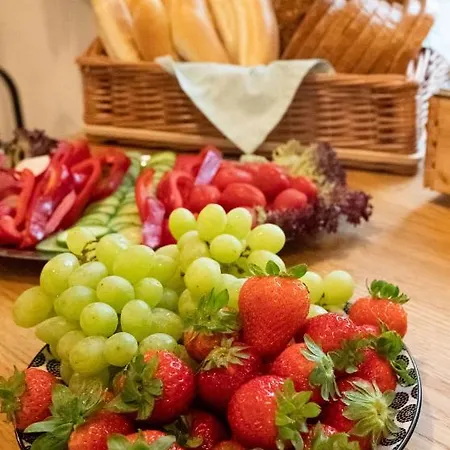بيت ضيافة U Halmu